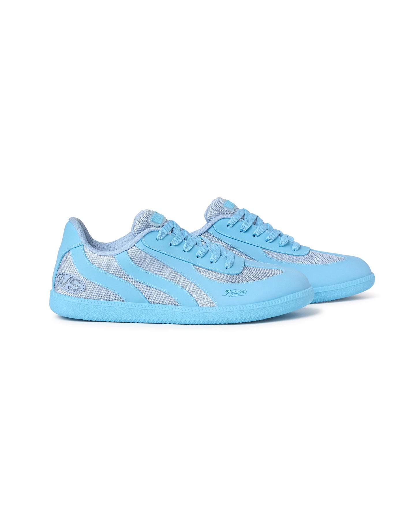 AQUA TRAINERS